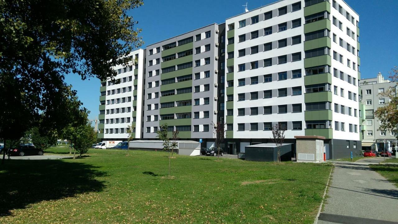 Apartman Nadja Arena Zagreb Exterior foto